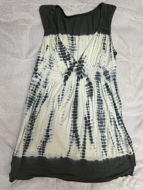 Calvin Klein women’s sleeveless top size S tie-dye loose fit grey & white
